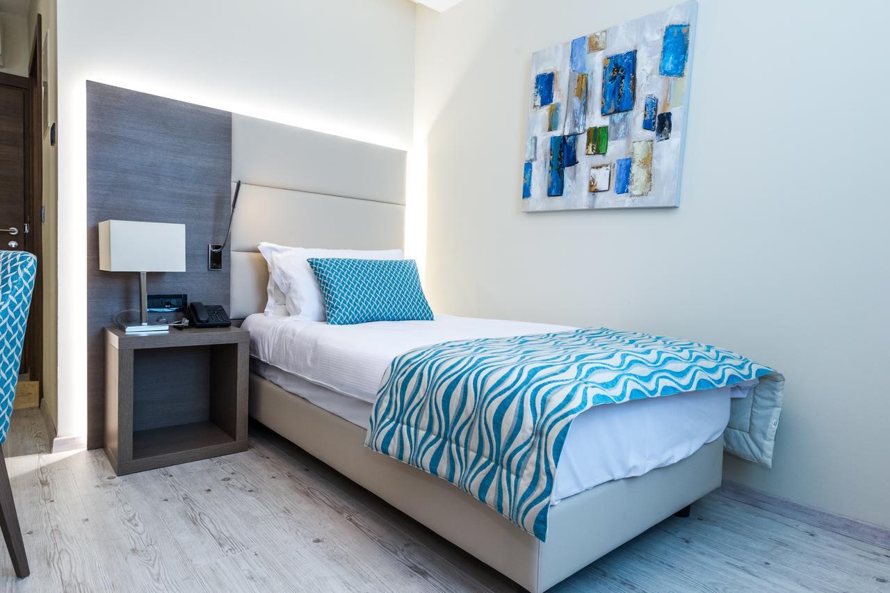 Hotel بيتريتْشاني المظهر الخارجي الصورة